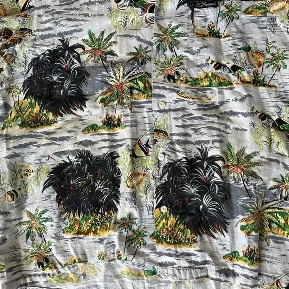GJC St. Thomas Tropical Print Button Down Shirt size Large - Picture 2 of 5